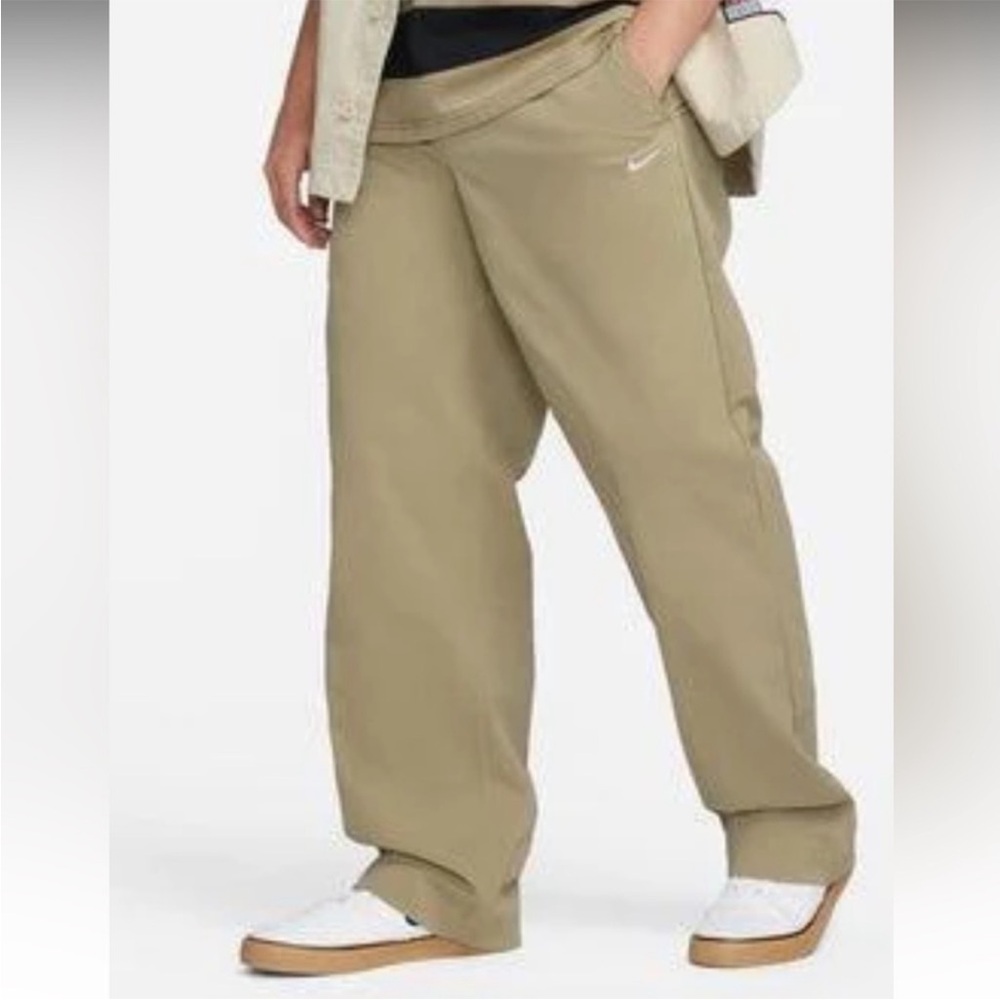Nike 2 Pants Skateboarding Olympic Twill Pants Khaki pockets NWT